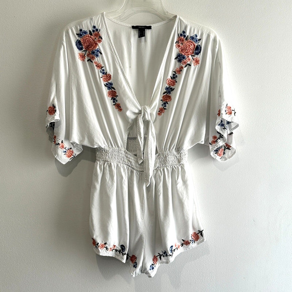 Forever 21 Pants - F21 Womens Embroidered Romper Size M Dolman Sleeve Coquette Bohemian Cottagecore